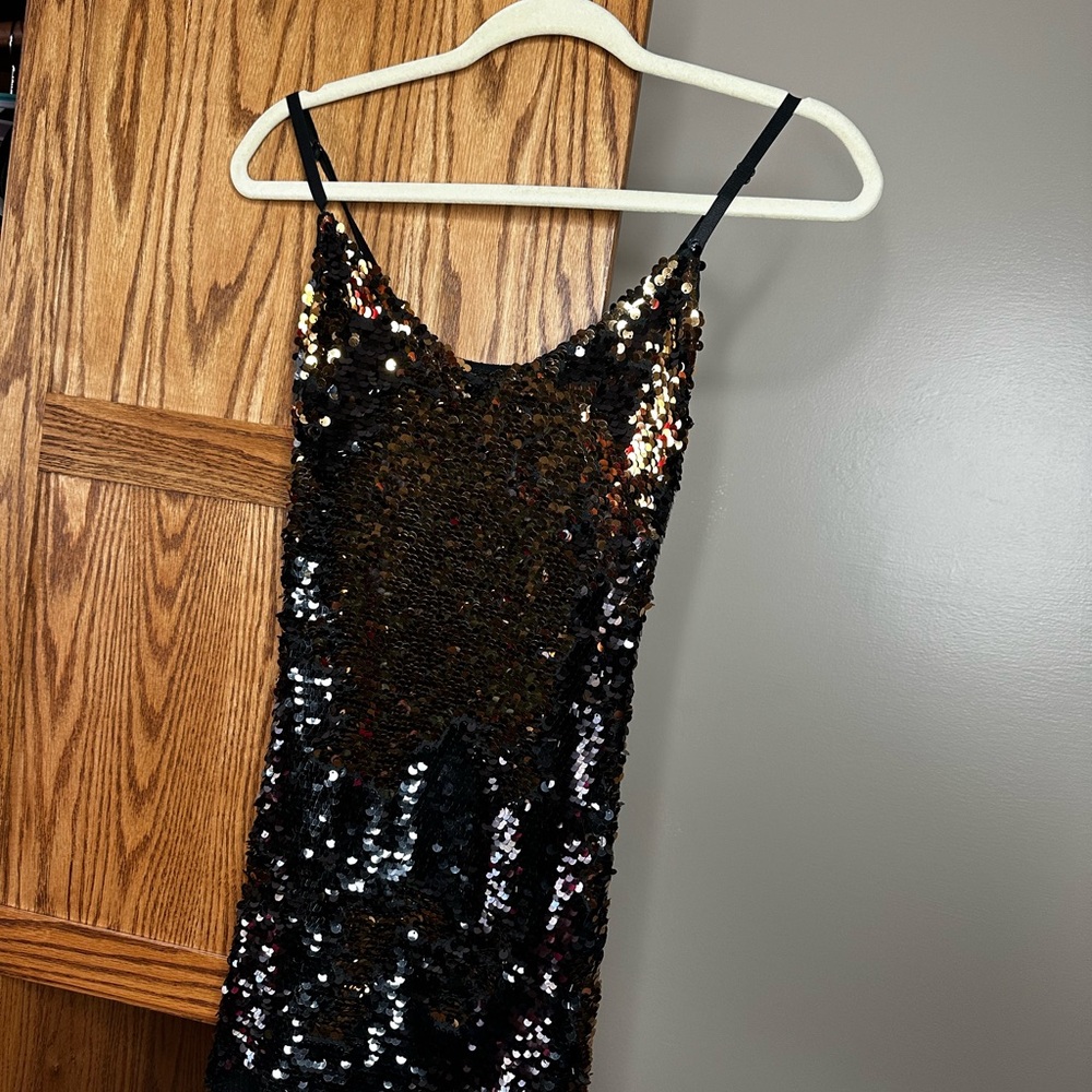 Sequin Mini Dress - Black and Gold